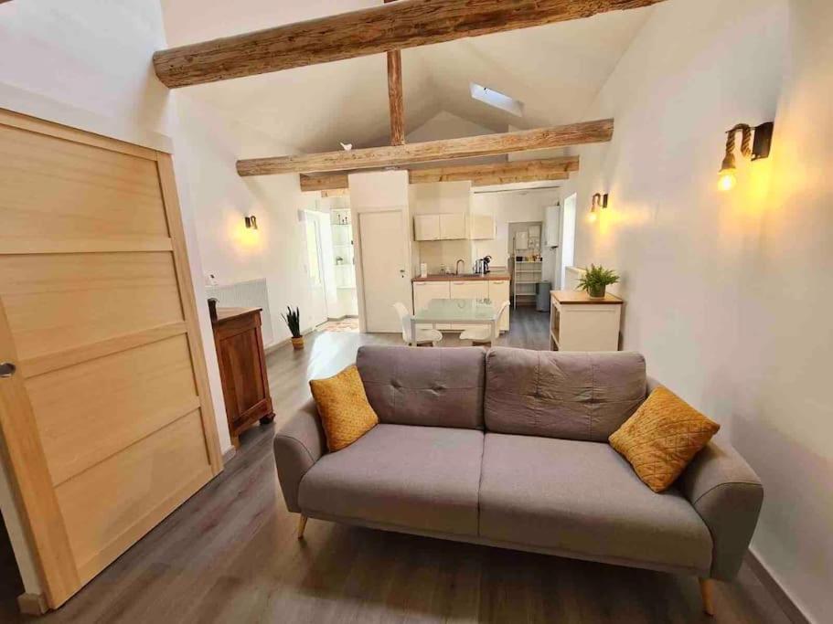 Joli Appartement Tout Confort Chalon-sur-Saone Exterior photo